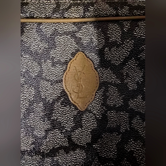 YSL Giraffe Print Tan & Grey Vintage Cluch/Pouch (EUC)(SEE PICS) - Picture 7 of 9